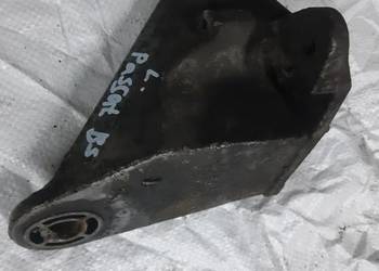 8D0399113AG Podpora łapa aluminiowa skrzyni biegów