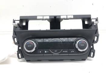 PANEL STEROWANIA NAWIEWU MAZDA 3 BM BHT161190C Sedan/Limuzyna KONSOLA