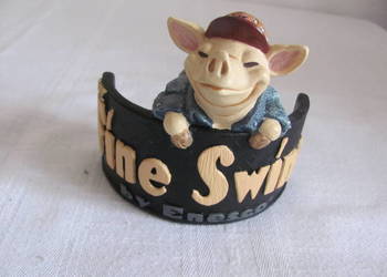 figurka świnka majster The Fine Swine by Enesco Parastone