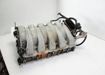 KOLEKTOR SSĄCY AUDI S8 D3 5,2 FSI