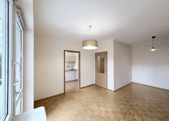 Bezpośrednio Kawalerka 32,1 m² | Tarchomin | gotowe do zamieszkania