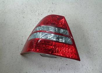 LAMPA TYŁ TYLNA LEWA TOYOTA COROLLA SEDAN 03- LAMPA TYŁ TYLNA LEWA TOYOTA COROLLA SEDAN 03-