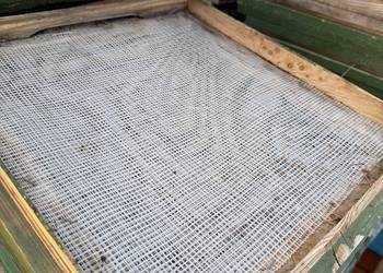 Dennice odkładowe drewniane z siatką — 110 sztuk