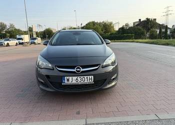Opel Astra J 1.4 Kombi – LPG Lovato – użytkowany jako taxi