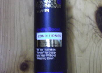 Odżywka „Nawilżenie” ułatwiająca rozczesywanie Avon