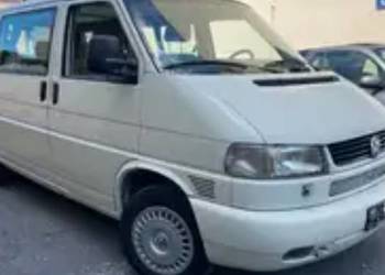Doinwestowany multivan t4 caravella 8 osob lpg swb przebieg autostradowy