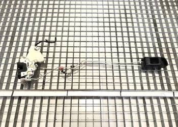 ZAMEK DRZWI PRAWY PRZÓD RENAULT TRUCKS D Hatchback 89-A910