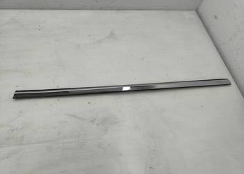 LISTWA ZGARNIAJACA SZYBY LEWY TYŁ FORD FIESTA MK7 LIFT 