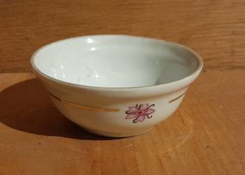 Stara porcelana maleńka miseczka spodek spodeczek  retro vin