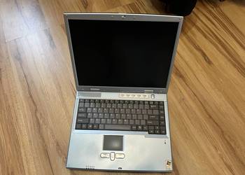 Zabytkowy laptop Aristo Tauron 8575