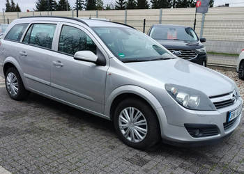 Opel Astra Dobry stan Sprowadzona Opłacoan H (2004-2014)