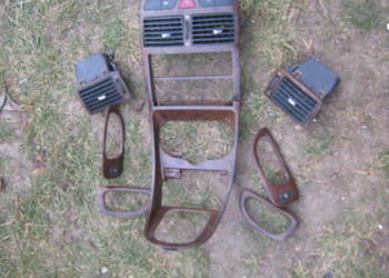 Zestaw dekorów drewnianych drewno Peugeot 307 01- ramka konsoli kratki nawi