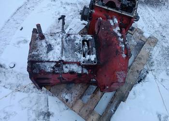 Skrzynia pośrednia obudowa sprzęgła MTZ 82 BELARUS