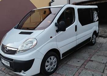 Opel Vivaro 2.0  9osobowe