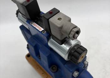 Rexroth R900607680 + WE 6 J62/EG24N9K4/B08 R900901045