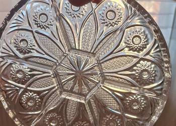 Kryształową patera  dzielona