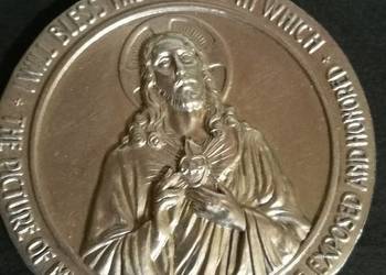 Przedwojenny medalion / plakietka SERCE JEZUSA – aluminium, vintage