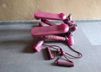 stepper z rotacją (ruchem skrętnym) i gumami Domyos - ST 290