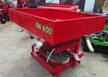 Altro – Rozsiewacz nawozów RN-600
