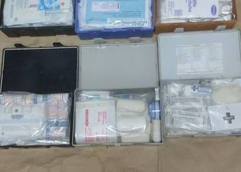 Apteczki samochodowe.