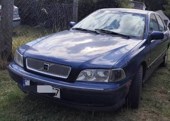 Volvo S40 1.8 benzyna całość lub część felgi 4x114.3 15" pt 15.11 oc 2027