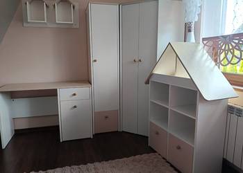 Zestaw mebli dziecięcych 5 elementów, regał domek.