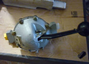 Pług wirnikowy , Dmuchawa D-470 pompa paliwa