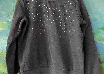 szara bluza z perełkami dżetami nitami bluzka casual