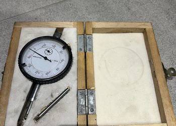 Czujnik zegarowy Micron Metrology 0,01 mm | W drewnianym pudełku