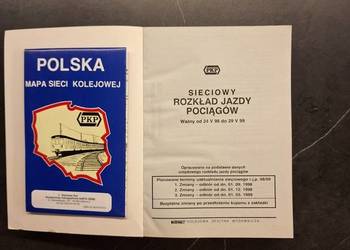 Sieciowe Rozkłady Jazdy PKP i inne książki kolejowe.