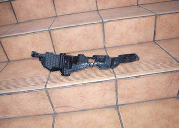 NIO EL7 ślizg listwa mocowanie lampy lewy przód