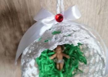 Zawieszka świąteczna szydelkowa na choinkę