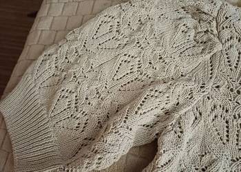 Sweter damski ażurowy