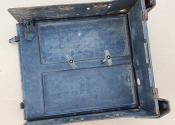 IVECO EUROCARGO PODSTAWA AKUMULATORÓW