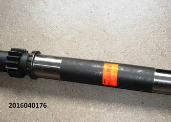 Wałek zębaty rozsiewacza RCW 5