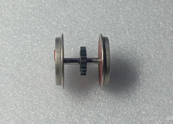 Zestaw kołowy 1.496 z zębatką BR 66 Piko H0