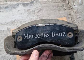 Zacisk hamulca mercedes v250d, vito, v klasa