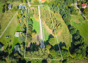 Działka budowlana z laskiem