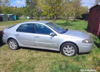 Renault Laguna II Initiale 2.0 16V 135 KM – benzyna OPIS