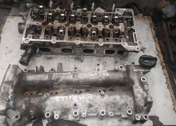 OPEL INSIGNIA 2,0 CDTI głowica 55576540 pokrywa wałki 55574600
