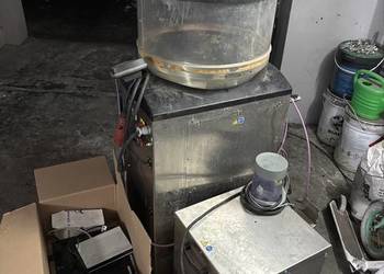 Odpajalnia stacja odpoju cieląt Forster delaval