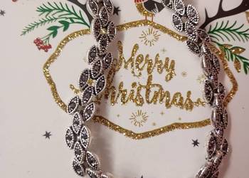 Piękna elegancka bransoletka