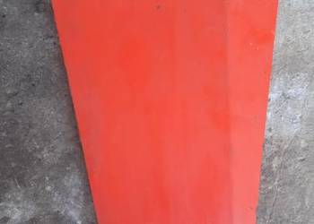 Ursus 2802, 2812, 3502, 3512, 3514 MF235,MF255 płat boczny maski PRL