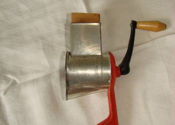 WSM Klingenthal stara tarka obrotowa do orzechów itp