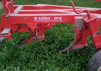 Plugi agromix 4 skibowe w bardzo dobrym stanie