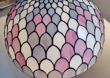 lampa stojąca w stylu Tiffany