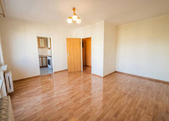 Zrób tu 2 pokoje i żyj jak król za 300 zł!