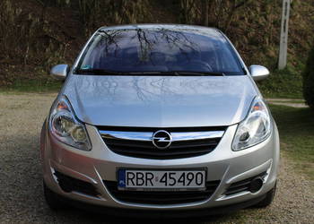 Opel corsa D 1.2 Benzyna