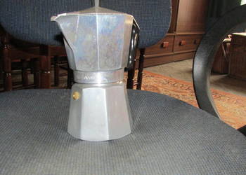 KAWIARKA - Trinidad Expres