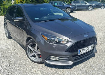 Ford Focus ST 2.0/250 PS Mały przebieg , serwisowany Mk3 (2010-2018)